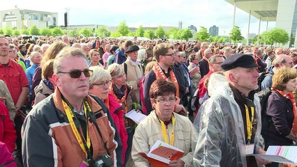 Kirchentag mit Gottesdiensten eröffnet
