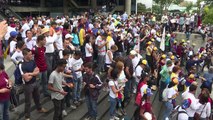Oposición venezolana marcha contra Asamblea Constituyente