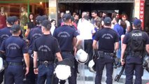 Hatay - Izinsiz Gösteriye Polis Müdahalesi; 18 Gözaltı