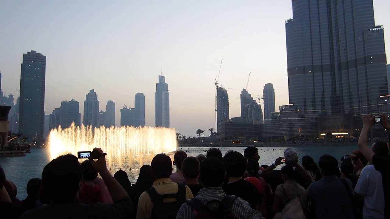 Dubai - Art of fountain