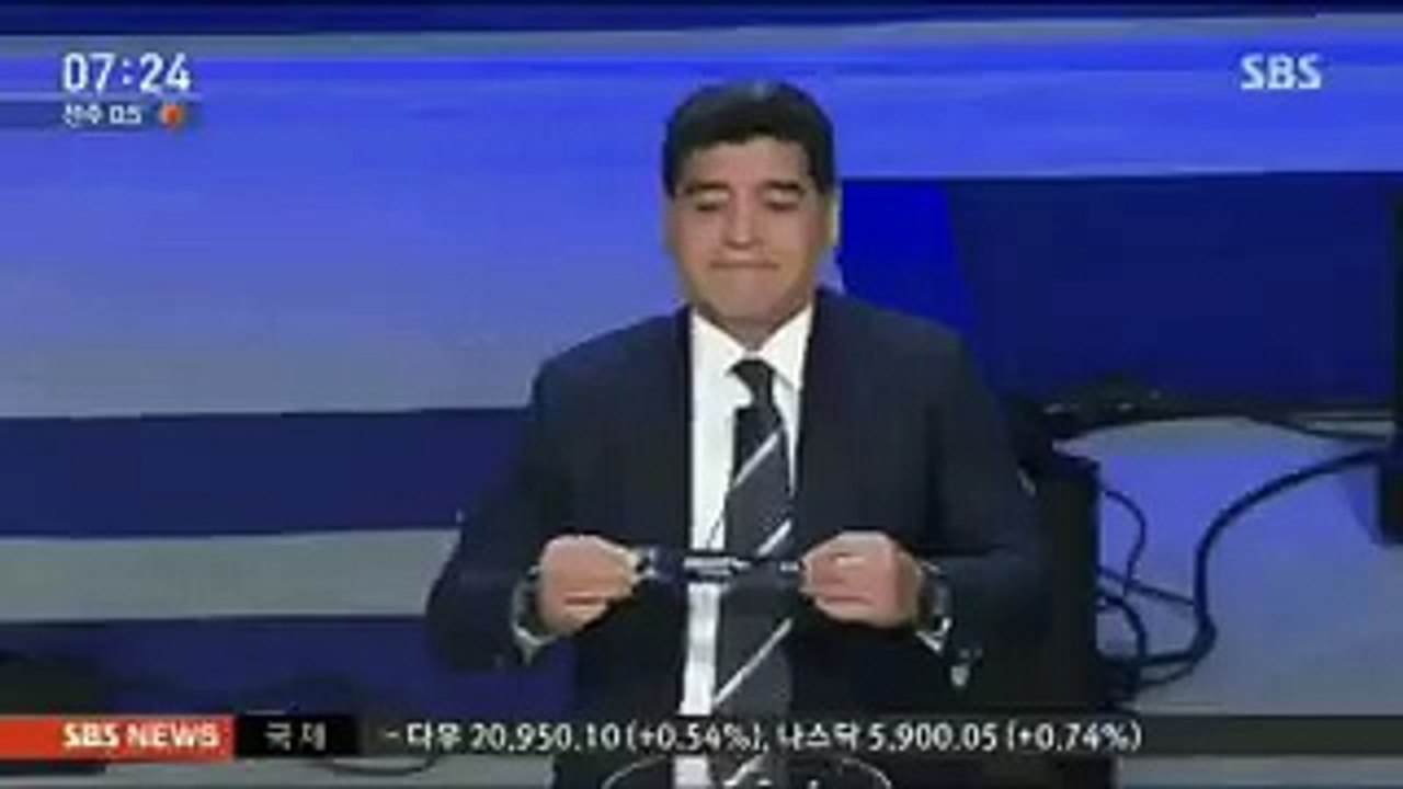 Le joueur coréen du Barça se moque de Maradona