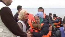 خفر السواحل الإيطالي ينتشل جثث لاجئين قبالة سواحل ليبيا