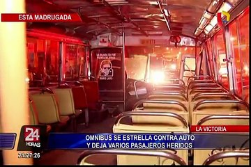 Minivan se despista y deja 10 personas heridas