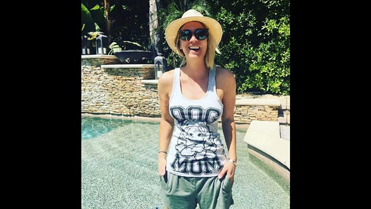 25 Kaley Cuoco Short Hair Styles Which Will Make You Want to Go Shorter