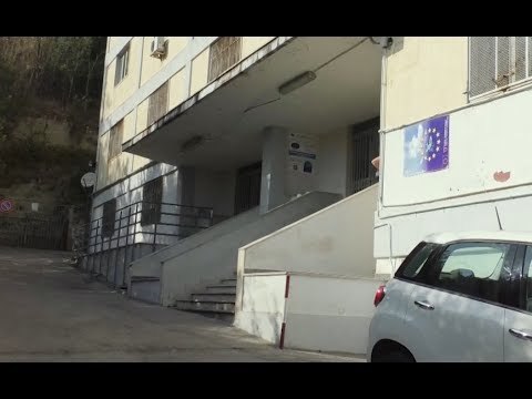 Napoli - 13enne accoltella compagno di classe a Fuorigrotta (24.05.17)