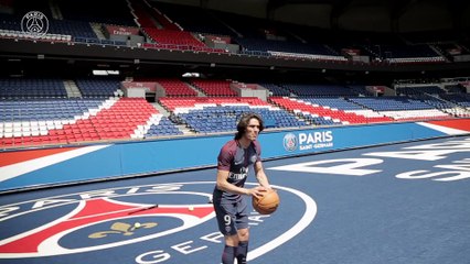 Edinson Cavani est un sacré shooteur : 10/10 !