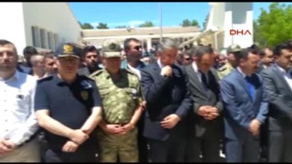 Elazığ- Silahlı Saldırıda Hayatını Kaybeden Başhekim Gözyaşlarıyla Uğurlandı 3