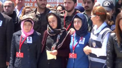 Samsun Şehit Polisin Cenazesini Aynı Çatışmada Yaralanan Silah Arkadaşları Getirdi