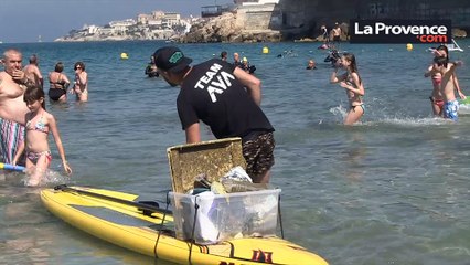 Le nageur Manu est parti ce matin pour un périple de 120km à la nage
