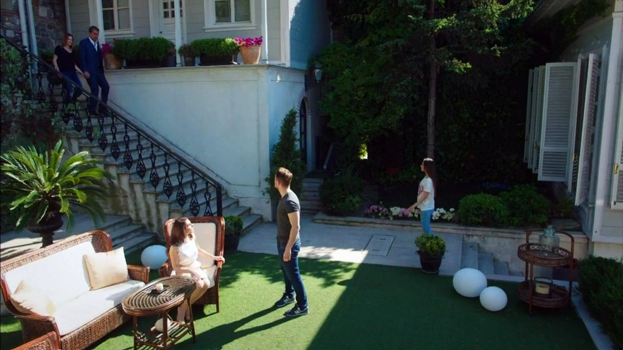 مسلسل حطام الحلقة 28 الجزء 2 مترجم