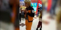 Naruto barrado em shopping