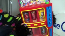 Bad Baby Kitty Victoria Puppy Annabelle Candy Machine Bloody Tooth Toy Freaks Hidden Egg