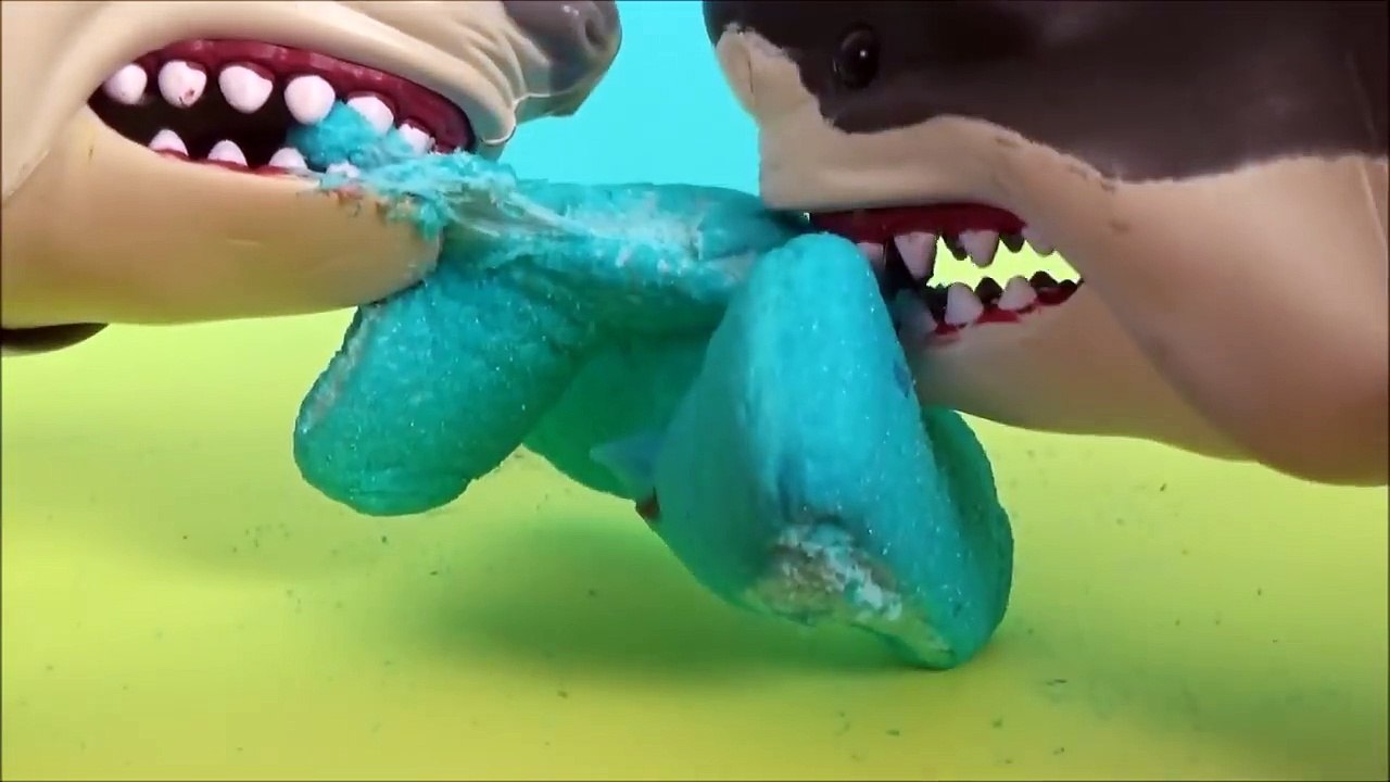 Sharks vs Peeps Happy Easter ❤ Shark Attack Sugar Snack