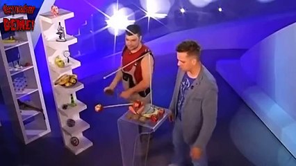 Elmaya Mıknatıs Yaklaştırdığınızda Ne Olur ?