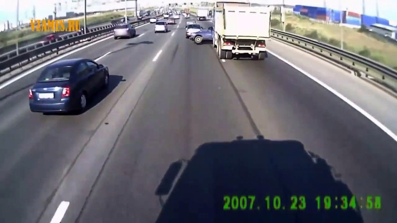 Truck Crash xtreme - Epic Extreme Truck Cras