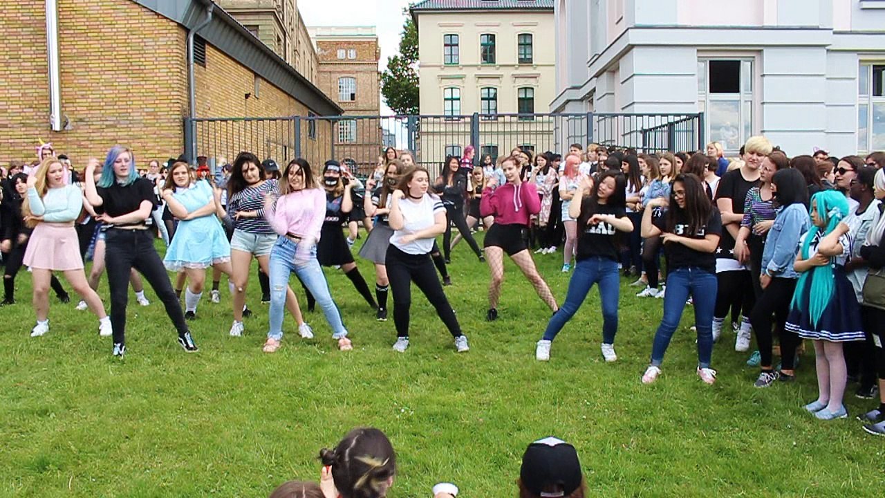 [Japanday 2017] Random Dance Play / Individual Dances / Grace in Germany [Part 1/3]