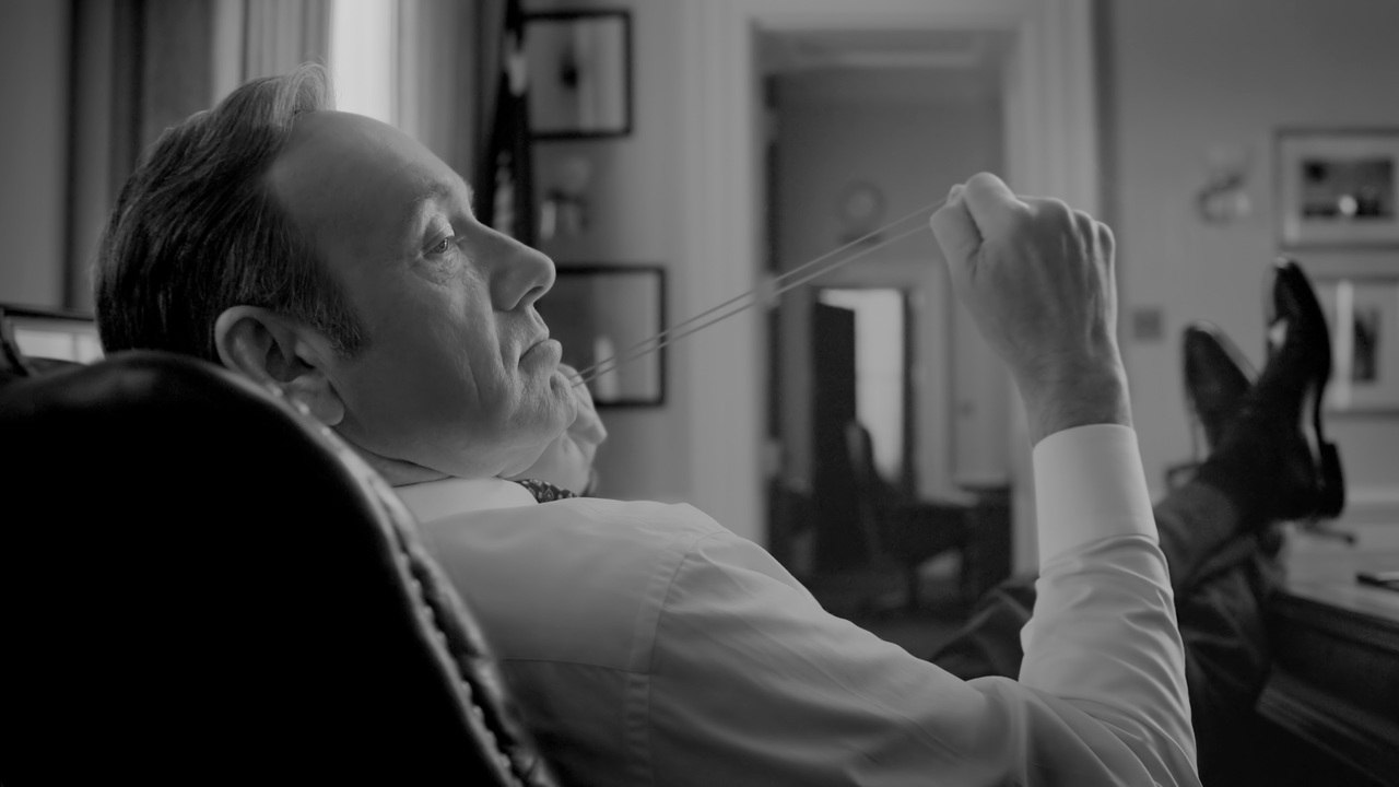Watch House of Cards // Season 5 Episode 1 ("Chapter 53") Online