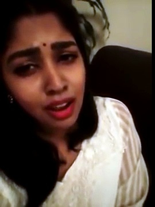 enna saththam intha neram song  singing beauty girls tamil