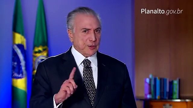 Temer diz que vai continuar trabalhando para colocar o País nos trilhos