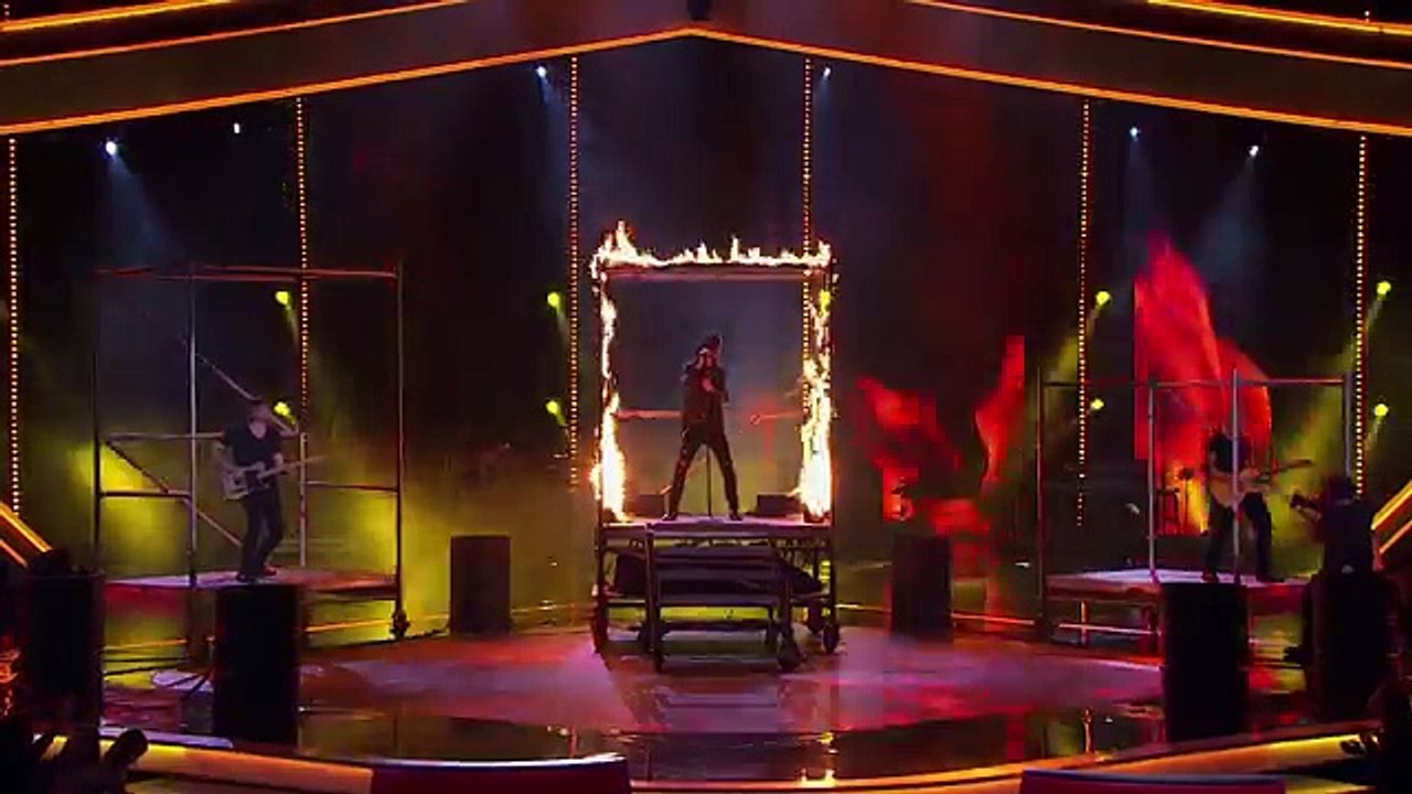 Frank Lakoudis Sings Sweet Child O  Mine   The Voice Australia 2014