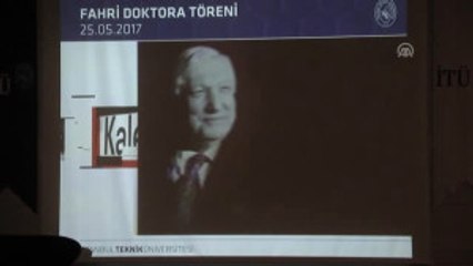 Zeynep Bodur Okyay'a Fahri Doktora Unvanı