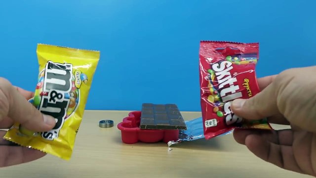 МЕДВЕ СПИННЕР И ЖЕЛЕЙНЫЙ МЕДВЕДЬ ВАЛЕРА