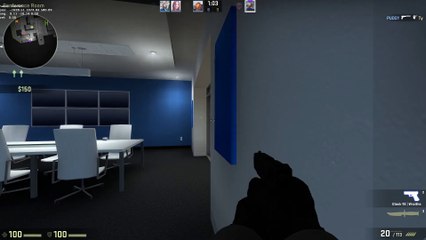 CSGO: Don't put your back to broken windows