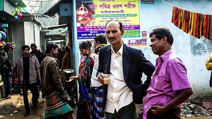 Imágenes que muestran cómo es el día a día en un burdel de Bangladesh