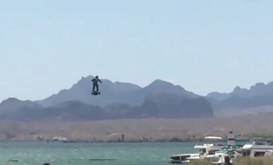Test du Flyboard Air au-dessus du Lac Havasu en Arizona par Franky Zapata