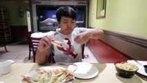 ROASTED Crab & GARLIC Noodles in San Francisco - YouTube