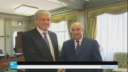 تسليم واستلام رئاسة الحكومة الجزائرية