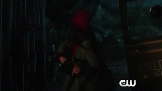 DC's Legends of Tomorrow 2x08 Inside 'The Chicago Way