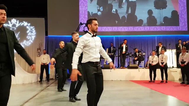 Hakan Çalhanoğlu muhteşem Zeybek Oyunu kaçmaz Yeni !!!!