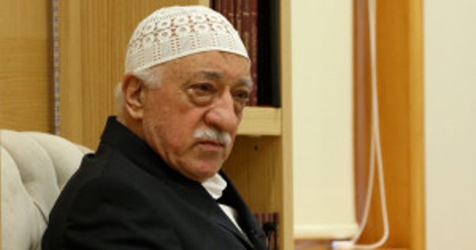 Gülen'in Şaibeli Doğum Tarihi Darbe Raporunda! 1398 mi, 1942 mi?