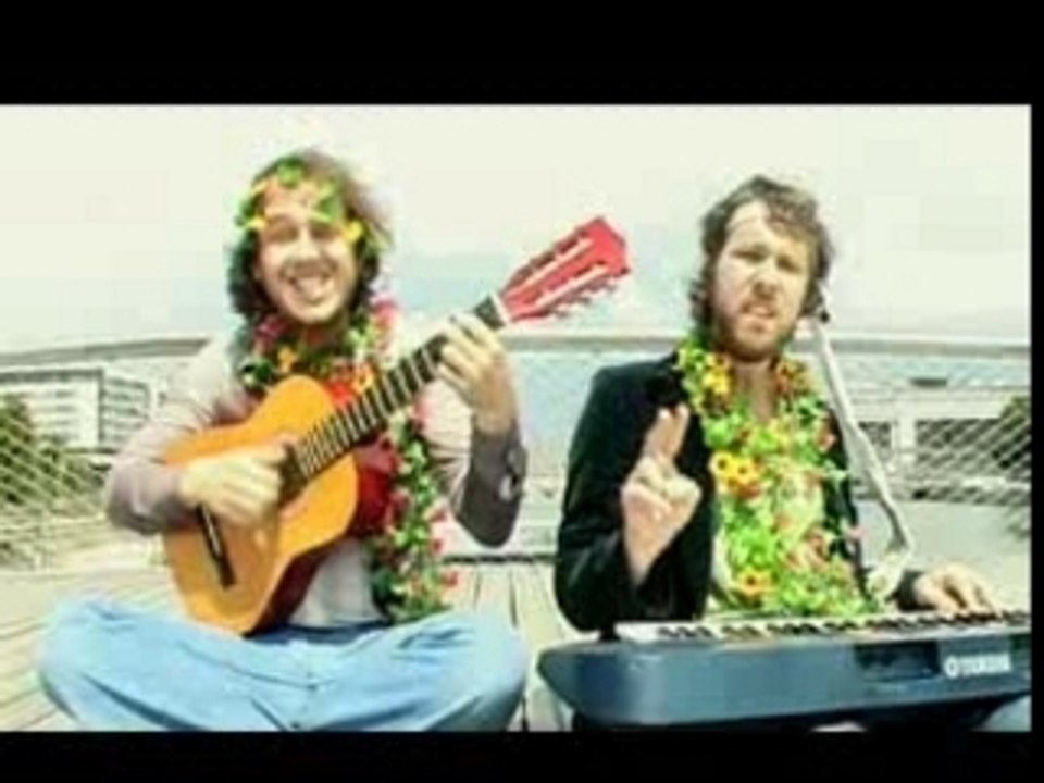 Piscine Love (La Chanson du Dimanche s01e18)