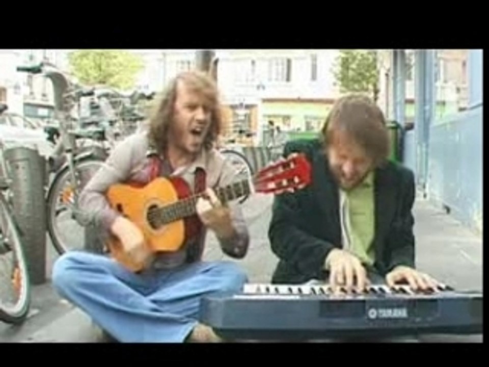 Back in the Business (La Chanson du Dimanche s02e01)