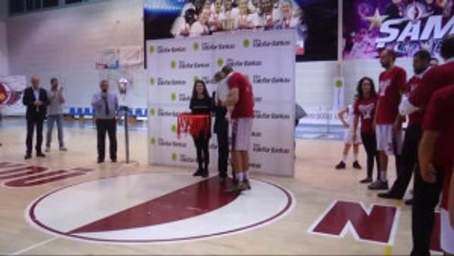 1450 Sporcu, 59 Şampiyonluk