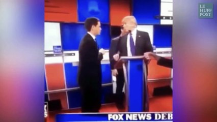 Shtrëngimet duarsh të çuditshme të Trump