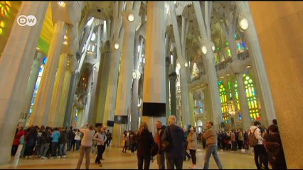 Popular landmark: Sagrada Familia, Barcelona | DW English