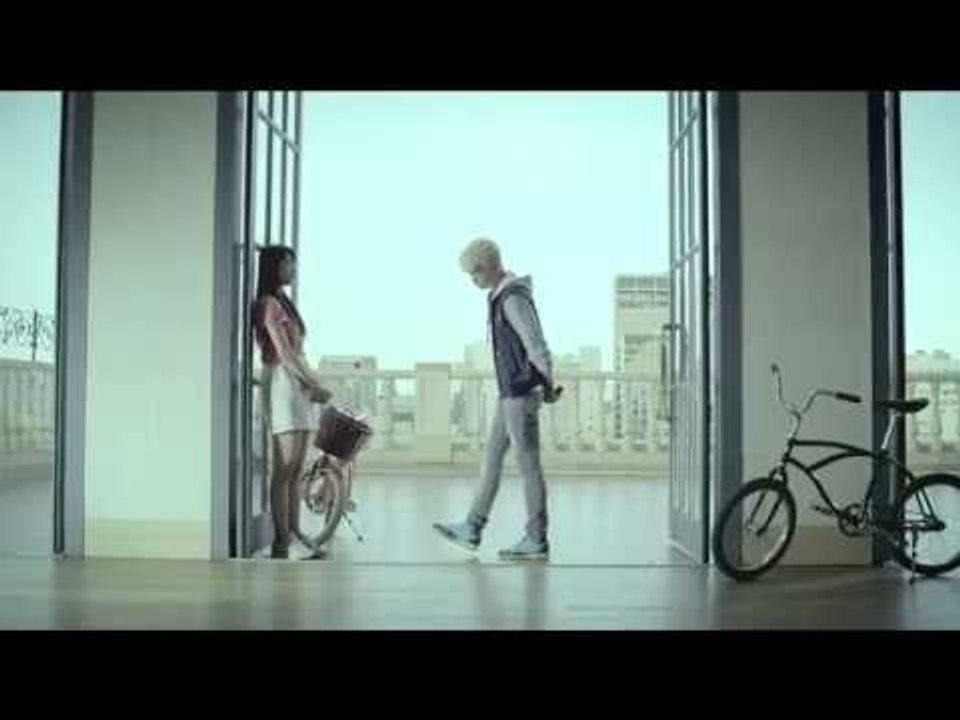 J.Y. Park(박진영), Taecyeon(택연), Wooyoung(우영), Suzy(수지) "Classic" M/V