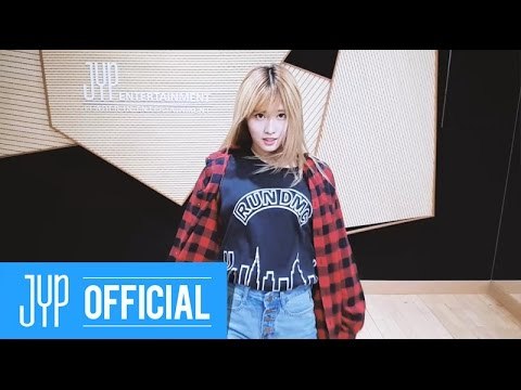 TWICE(트와이스) MOMO THINK ABOUT YOU Ver. O