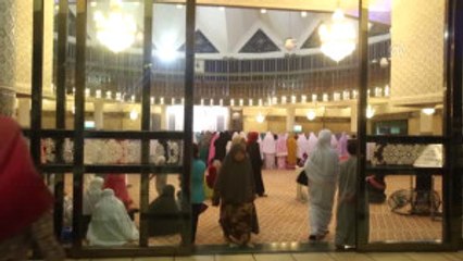 Malezya'da Ilk Teravih Kılındı - Kuala