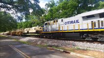 Transport de centaines de chars d'assaut de l'armée américaine par train !