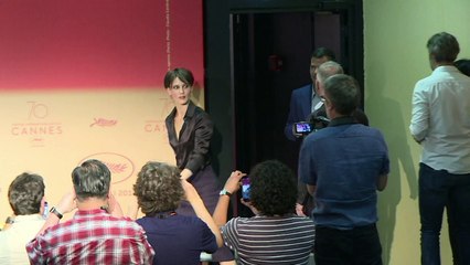 François Ozon présente "L'amant double" à Cannes