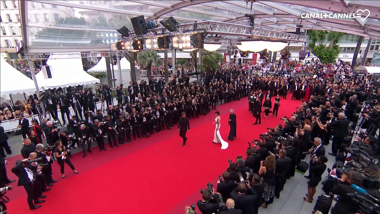 Sandrine Bonnaire "Leon Vitali est un grand monsieur" - Festival de Cannes 2017