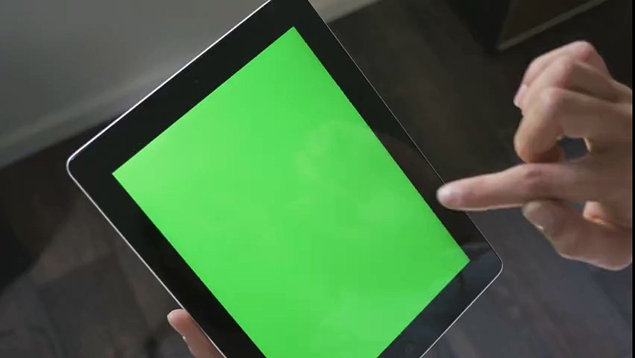 Tablet Scrolling for Chroma Key 4K