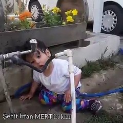 Şehit İrfan Mert'in kızı gökyüzünde babasını görüyor