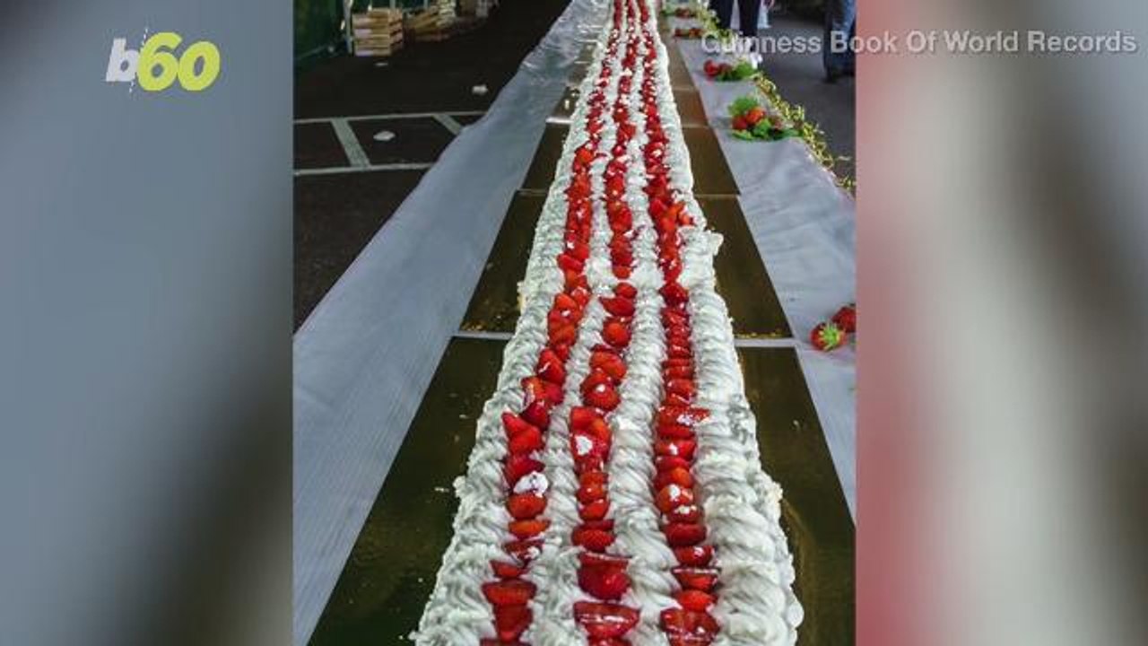 French Strawberry Cake Breaks World Record