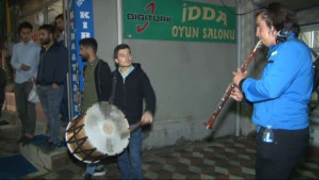 İlk Sahura Davul ve Klarnetle Sesiyle Uyandılar