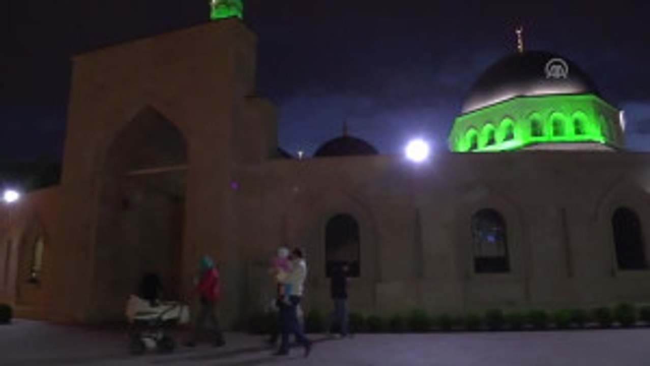 Ukrayna'da Müslümanlar Ilk Teravih Namazını Kıldı